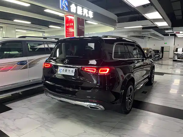 Mercedes-Benz GLS 2023