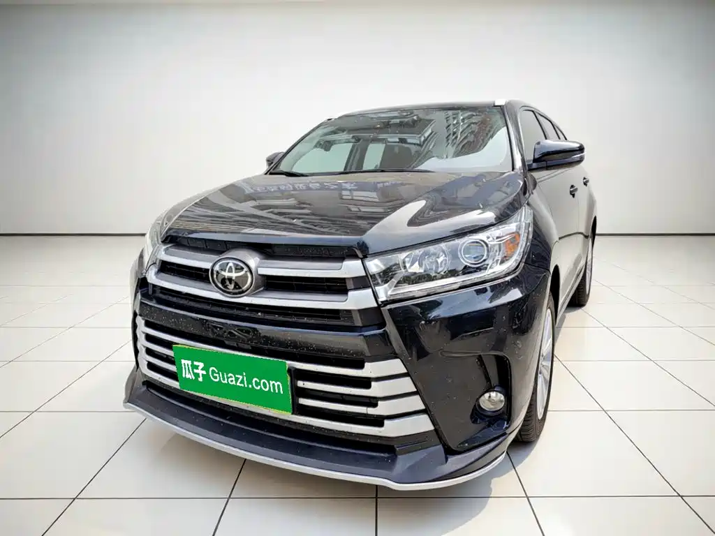 Toyota Highlander 2021