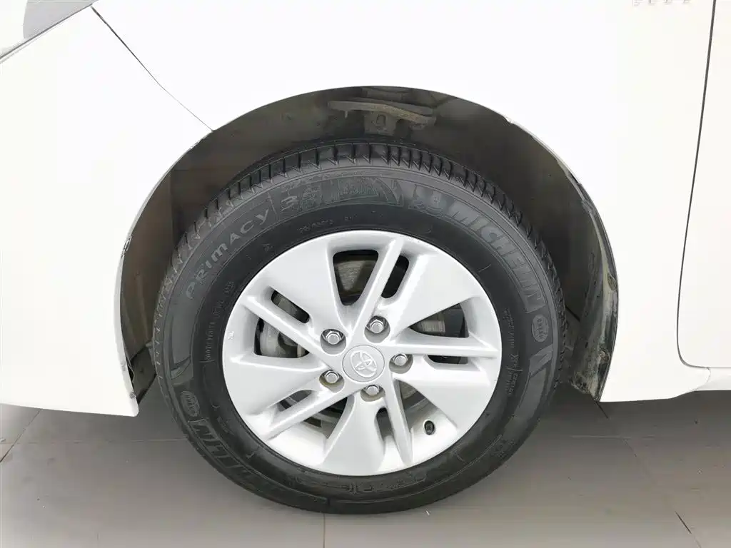 Toyota Corolla 2016 — фото 17