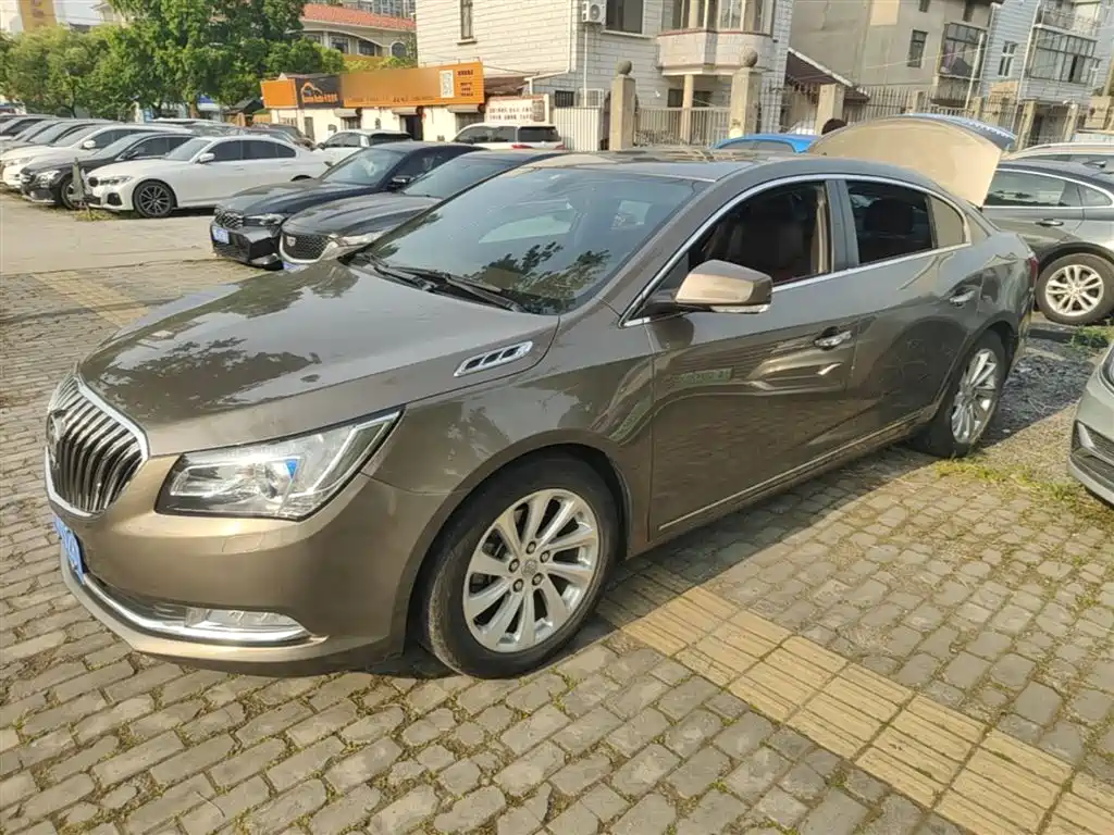 Buick LaCrosse 2015 — фото 2