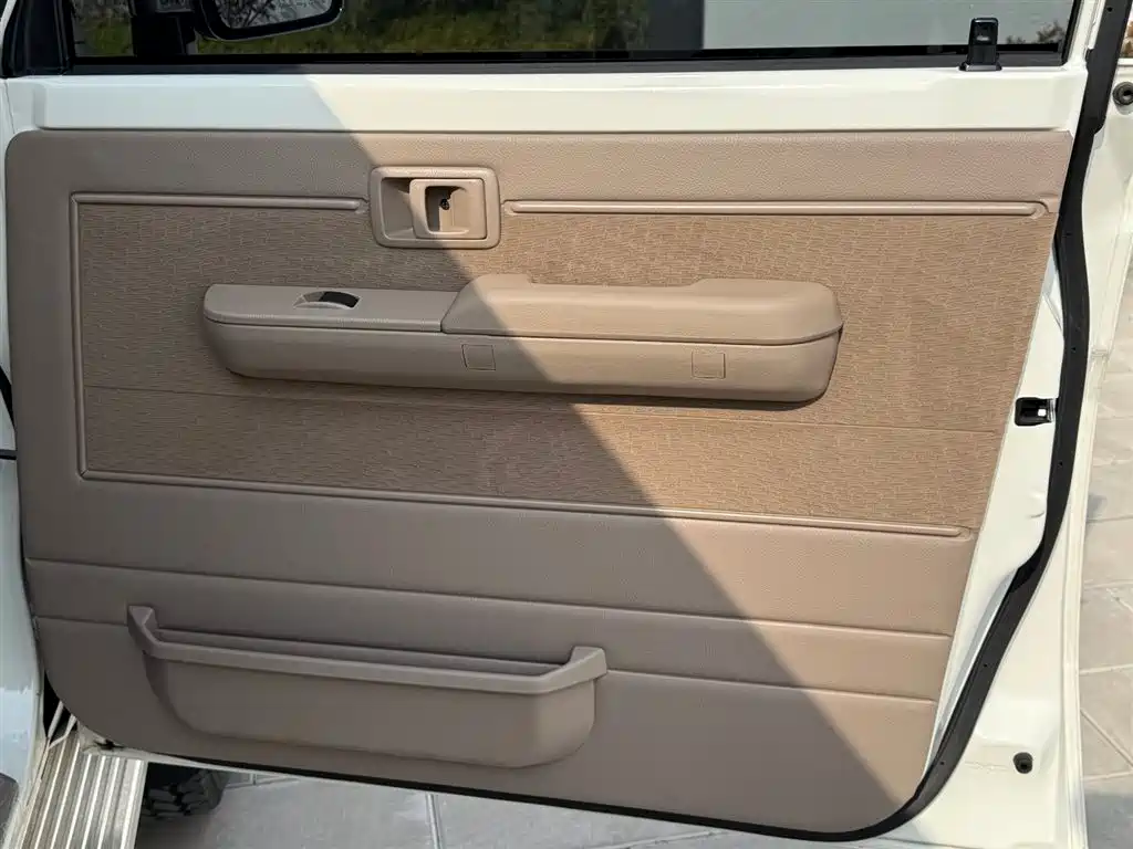 Toyota Land Cruiser 2025 — фото 16