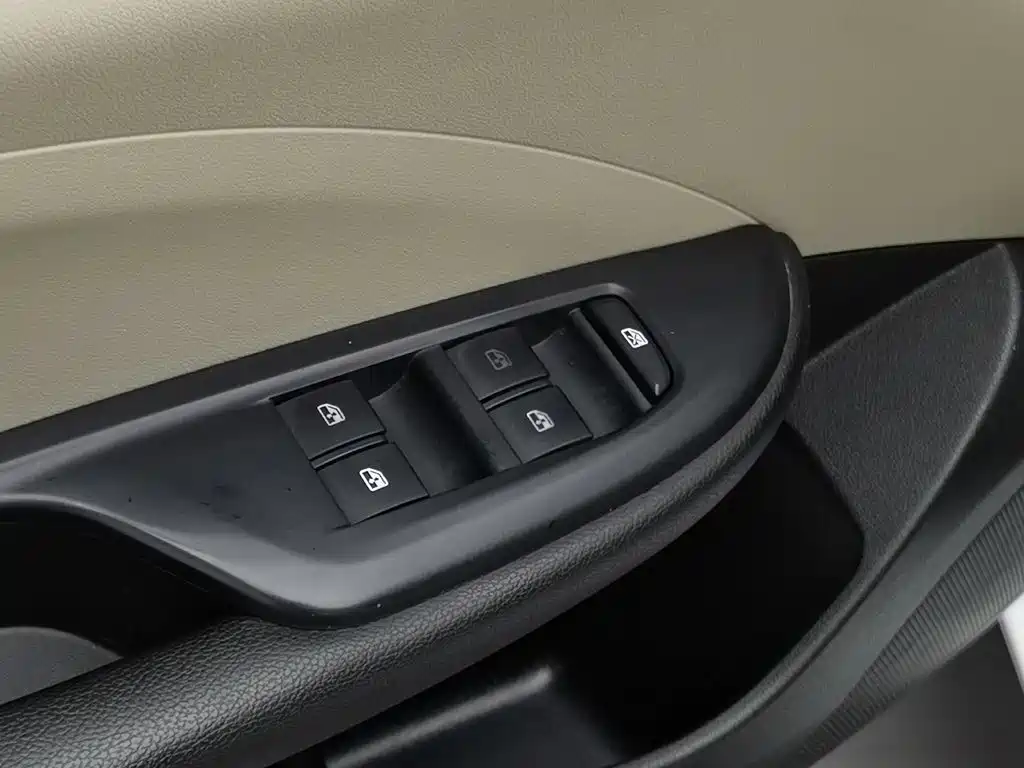 Buick Excelle GT 2020 — фото 9