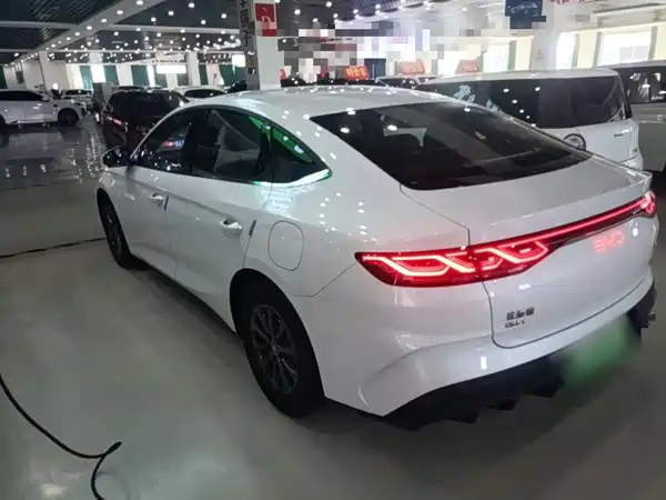 BYD Qin L 2026