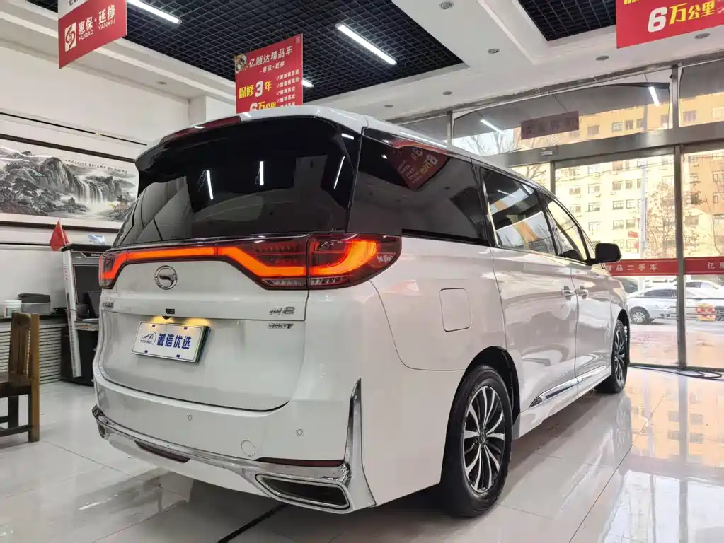 GAC Motor Trumpchi M8 2022 — фото 12