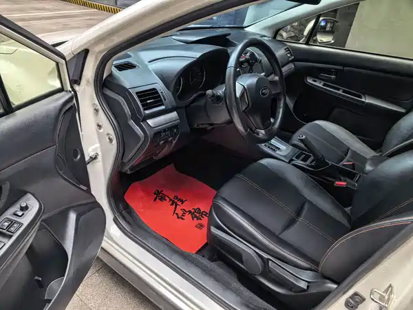 Subaru XV 2015