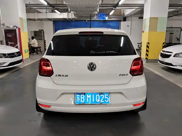 Volkswagen Polo 2014