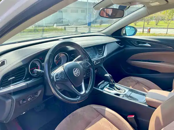 Buick Regal 2019