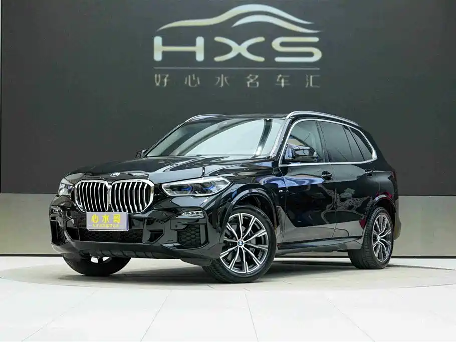 BMW X5 2021 — фото 1