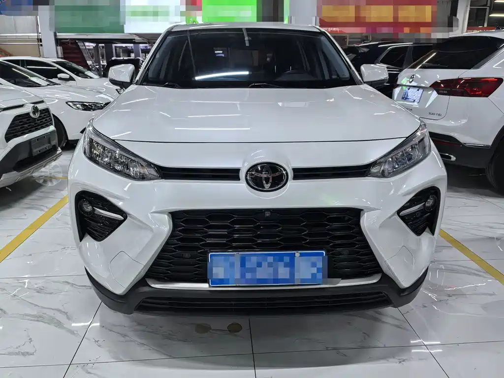 Toyota Wildlander 2021 — фото 2