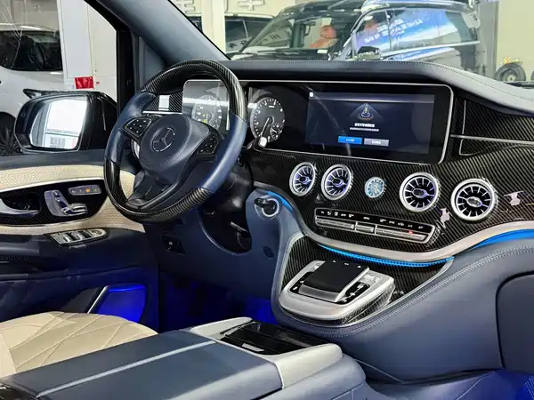 Mercedes-Benz Vito 2023