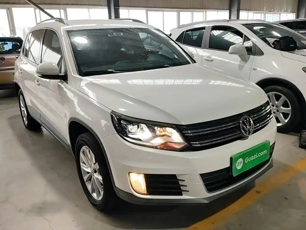 Volkswagen Tiguan 2015 — фото 4