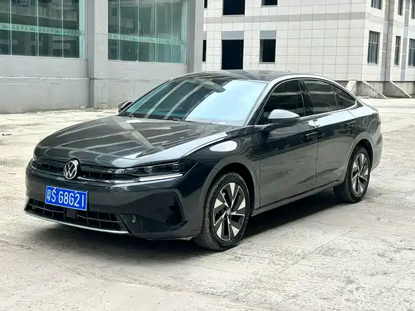 Volkswagen Sagitar 2026