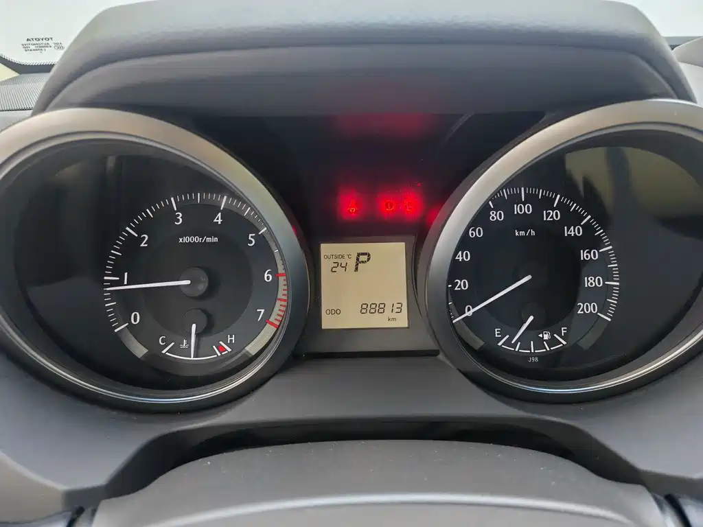 Toyota Prado 2017 — фото 10
