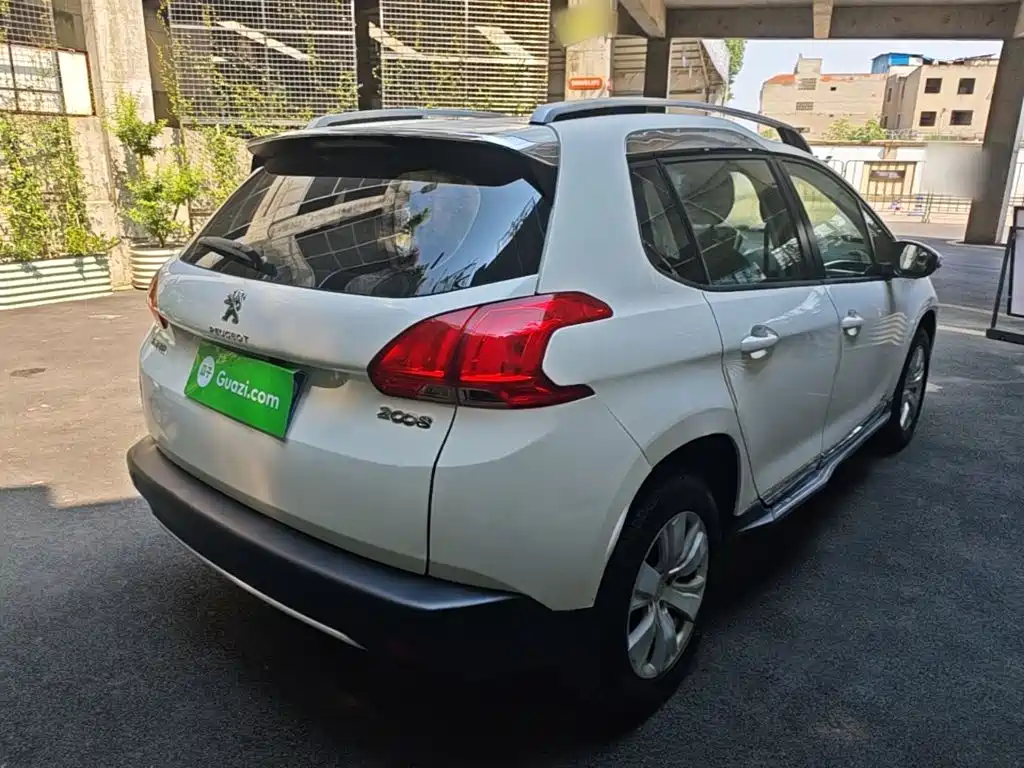 Peugeot 2008 2015