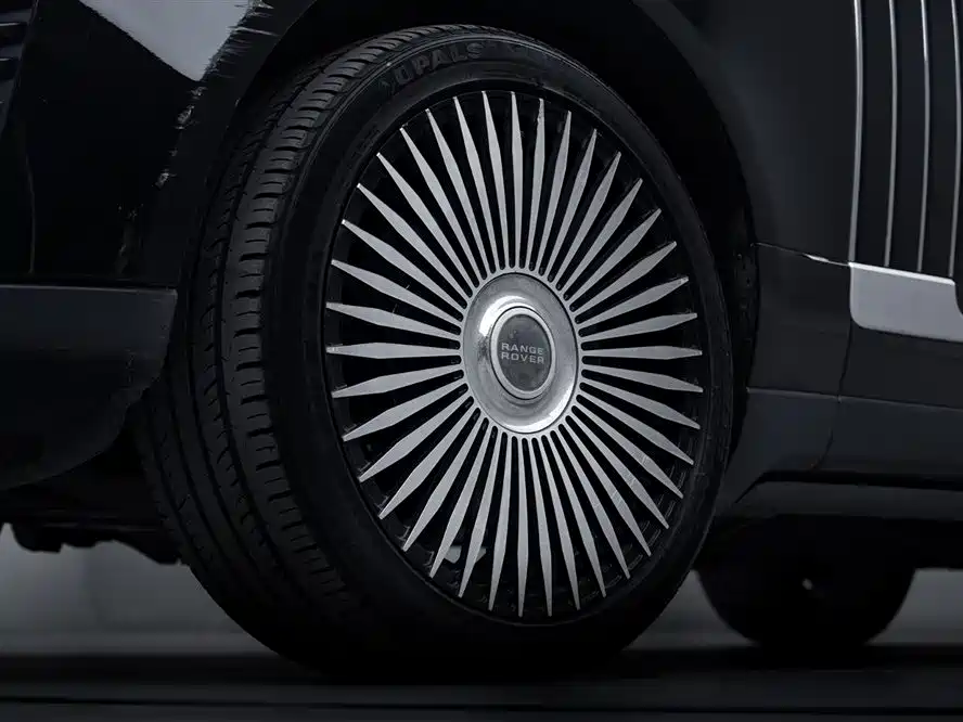 Land Rover Range Rover 2018 — фото 9