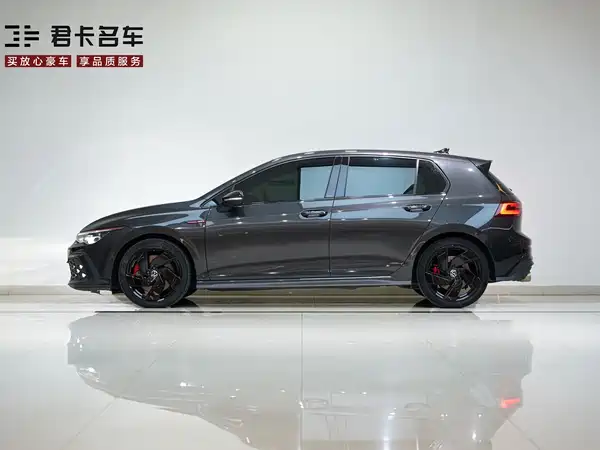 Volkswagen Golf GTI 2021