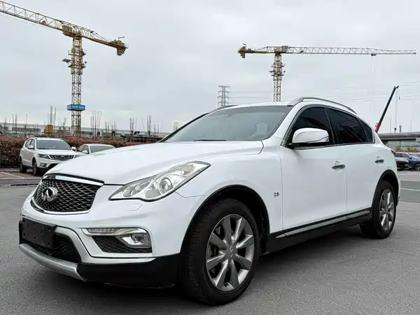 Infiniti QX50 2015