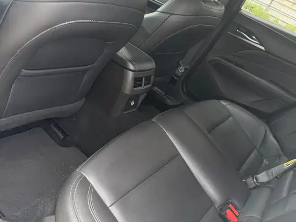 Cadillac CT4 2021