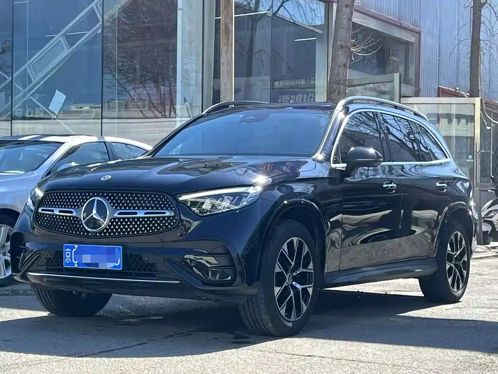 Mercedes-Benz GLC 2023 — фото 1