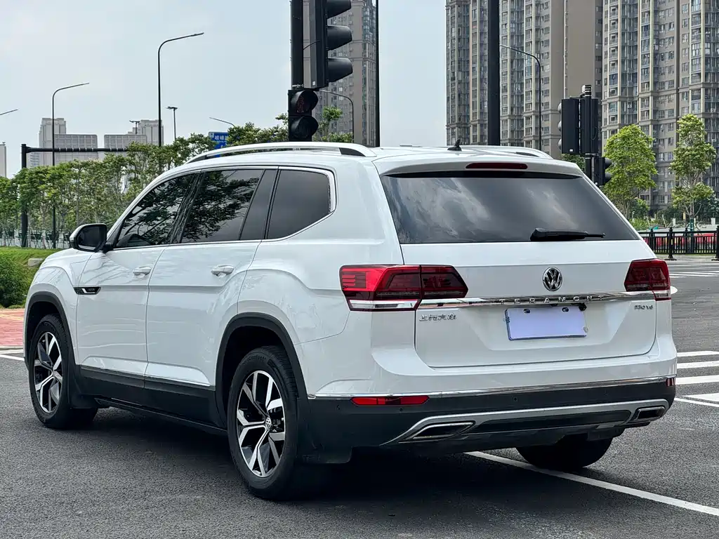 Volkswagen Teramont 2018 — фото 12