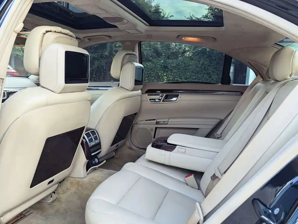 Mercedes-Benz S-Class 2010 — фото 11