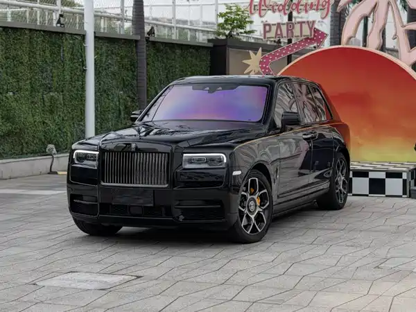 Rolls-Royce Cullinan 2023