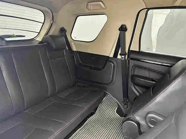 Dongfeng Scenery 370 2017