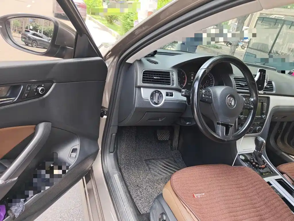 Volkswagen Passat 2015 — фото 14