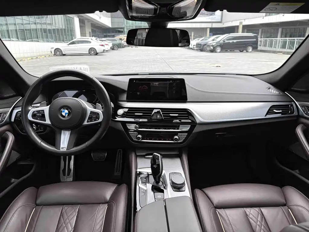BMW 5 Series 2019