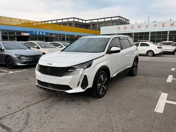 Peugeot 5008 2023
