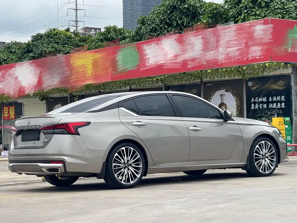 Nissan Teana 2023 — фото 6