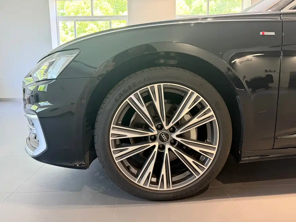 Audi A6L 2025 — фото 3