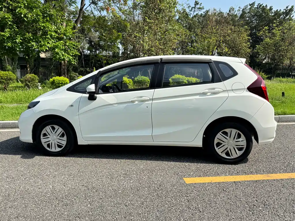 Honda Fit 2019 — фото 8
