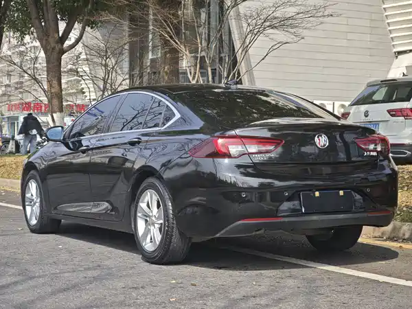 Buick Regal 2019