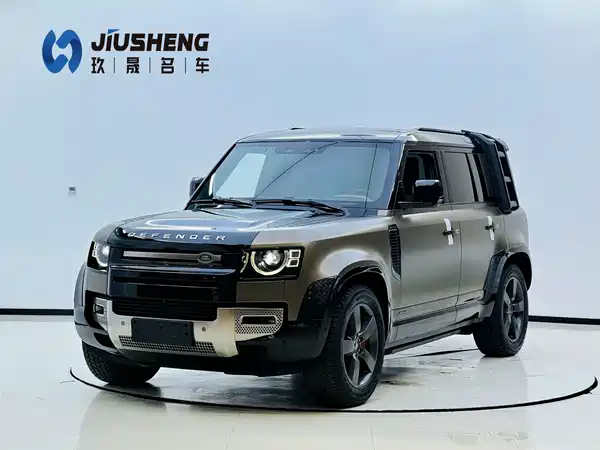 Land Rover Defender 2023