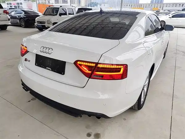Audi A5 2014