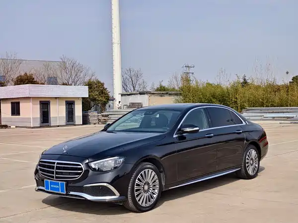 Mercedes-Benz E-Class 2016