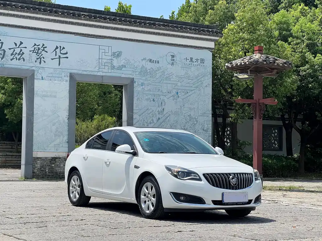 Buick Regal 2017 — фото 3