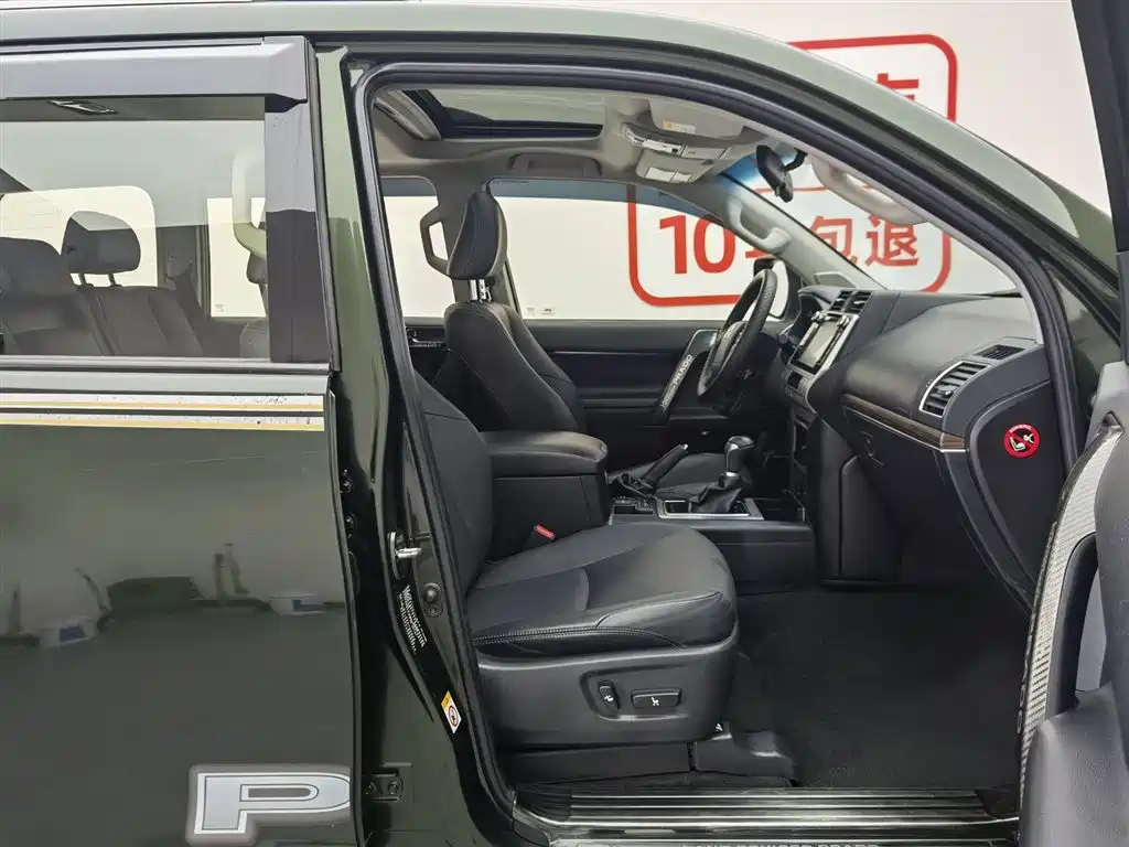 Toyota Prado 2018 — фото 23