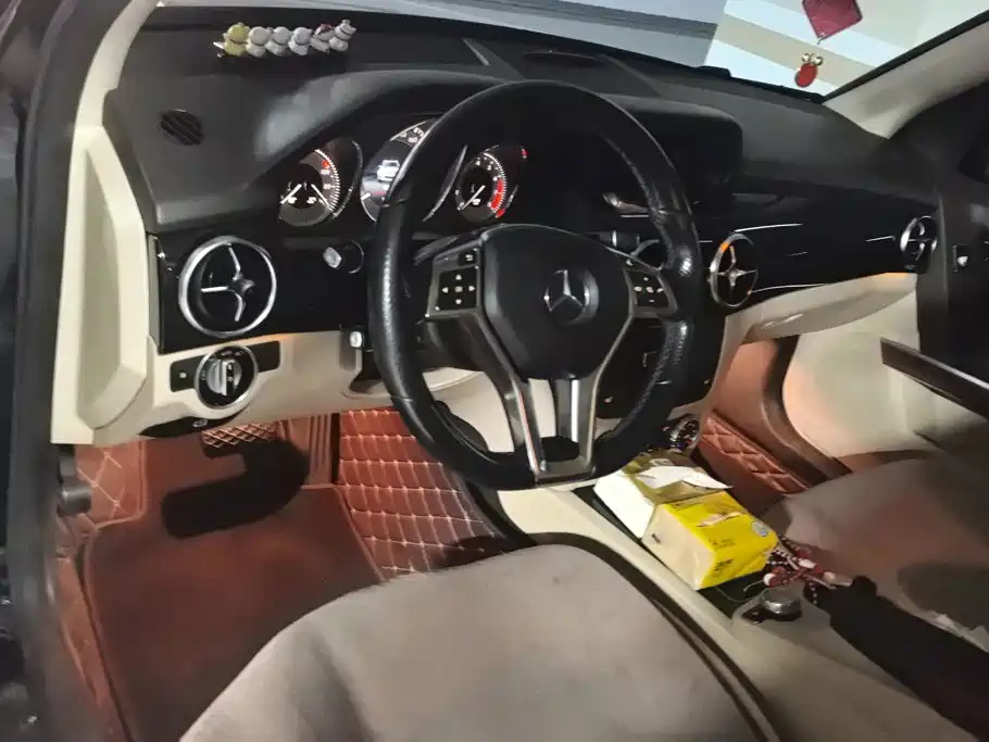 Mercedes-Benz GLK-Class 2015 — фото 12