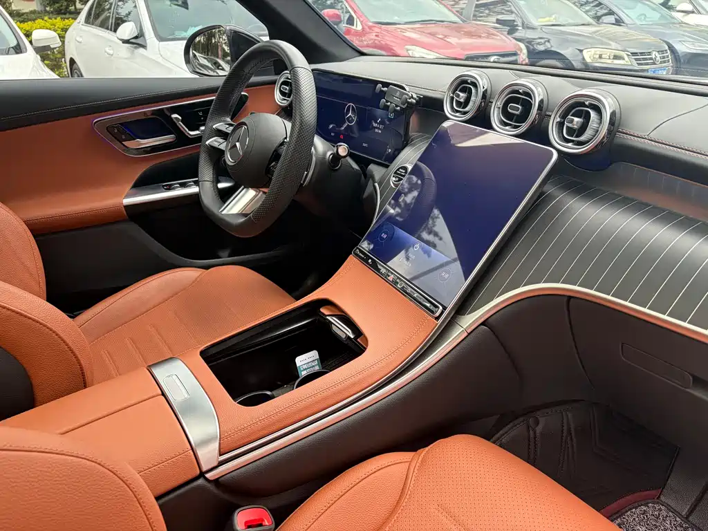 Mercedes-Benz GLC 2023 — фото 16