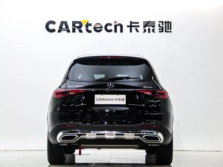 Mercedes-Benz GLC 2025