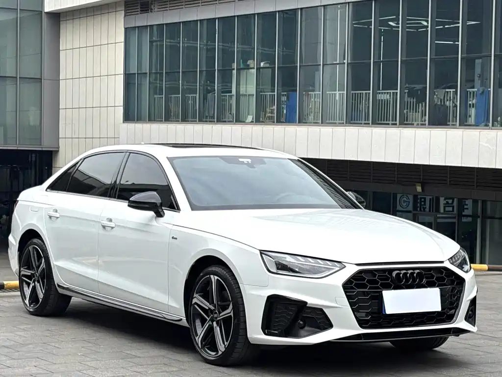 Audi A4L 2023