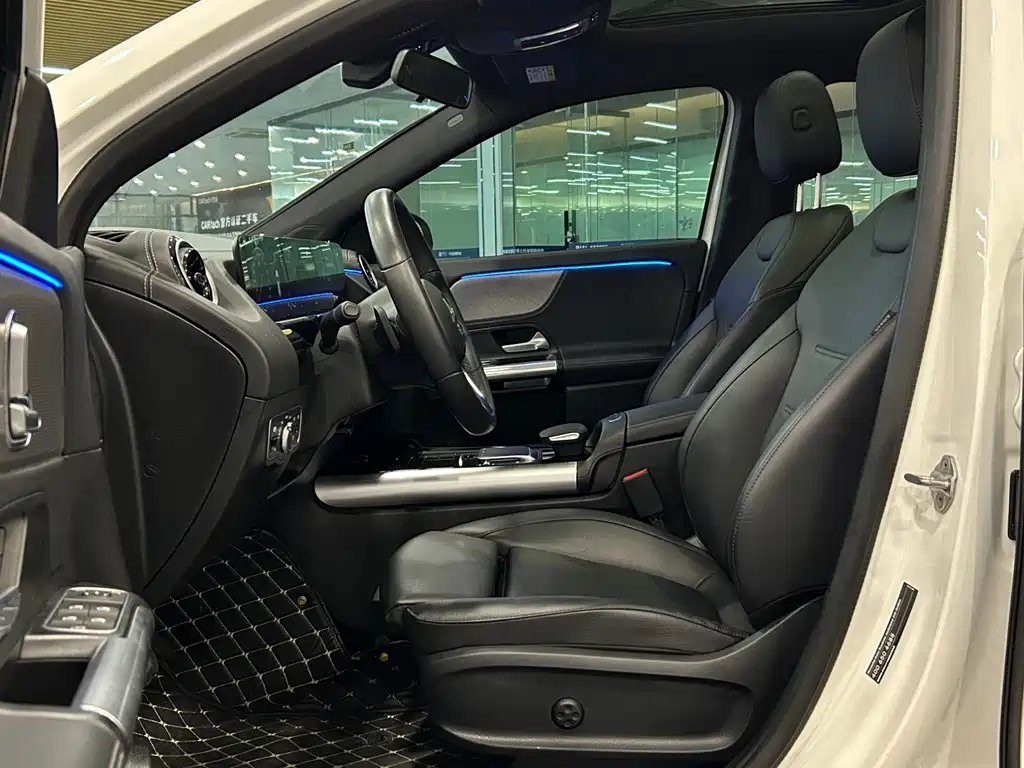 Mercedes-Benz GLA 2023 — фото 10