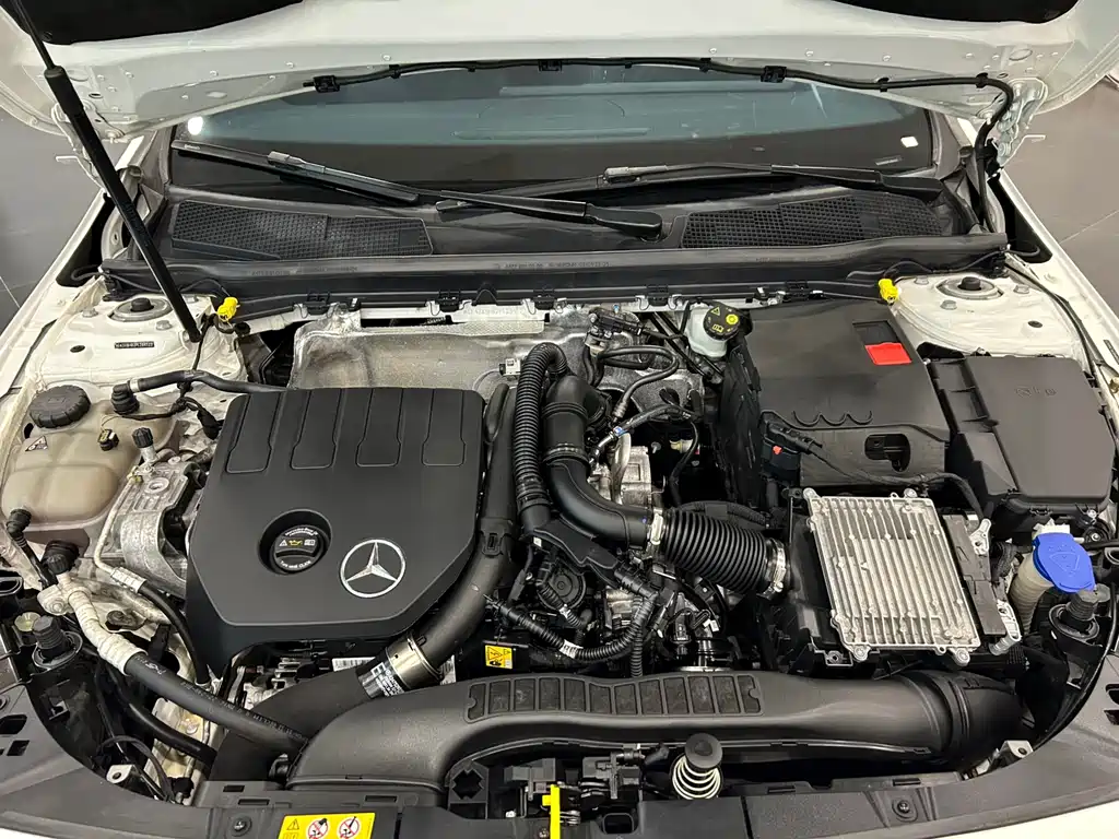 Mercedes-Benz A-Class 2023 — фото 24