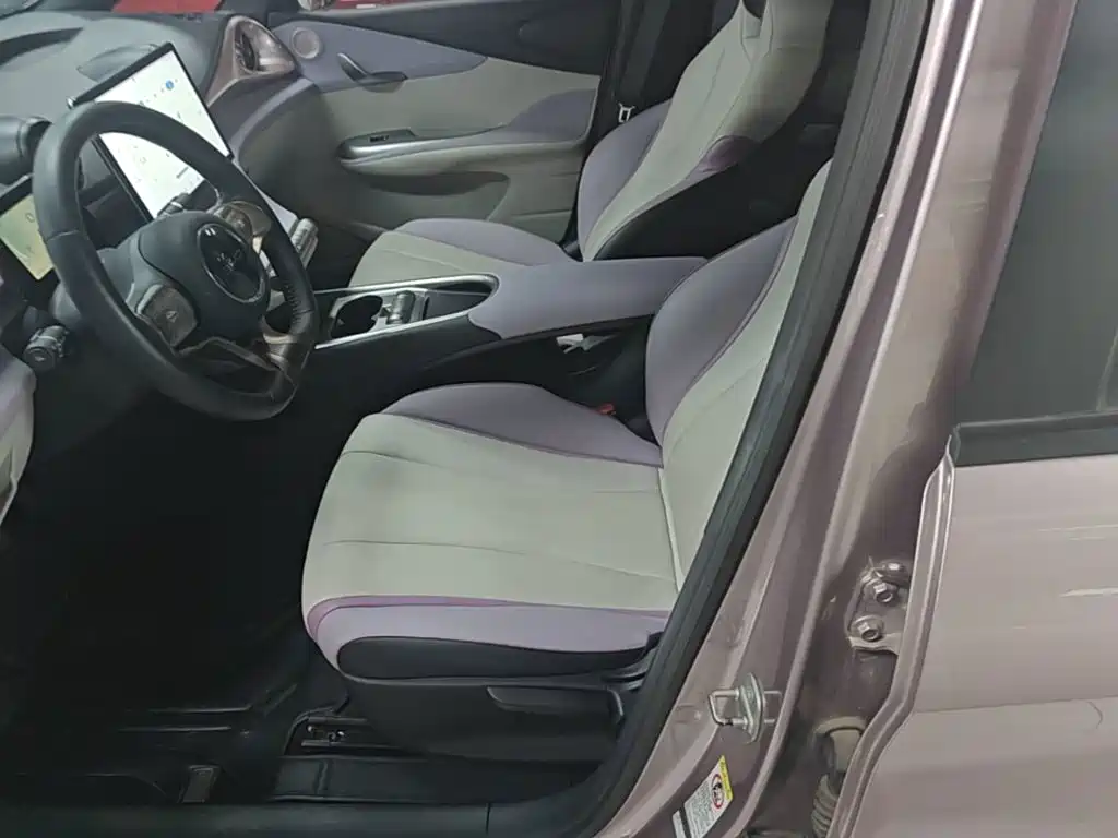 BYD Dolphin 2022 — фото 15