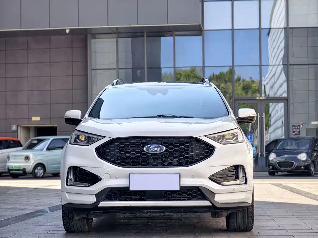 Ford Edge 2021 — фото 2