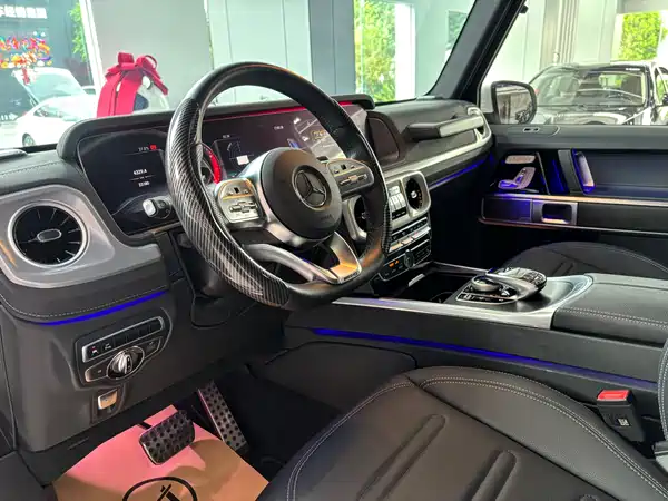 Mercedes-Benz G-Class 2024