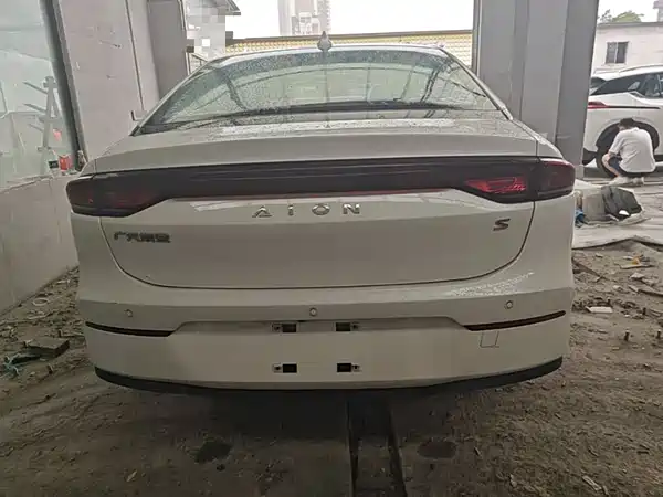 Aion S 2022