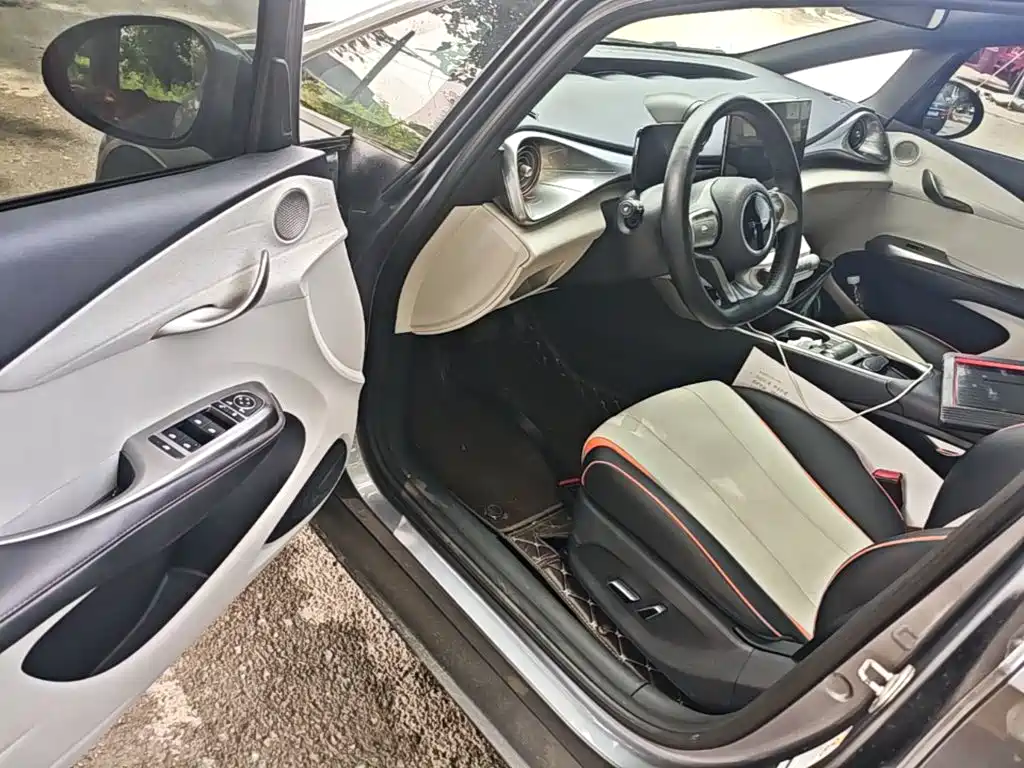 BYD Dolphin 2022 — фото 16